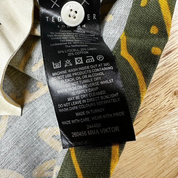 Ted Baker Viktor Dark Green Floral Short Sleeve Button Down Men's 6 (US XXL) NWT - Picture 7 of 9